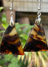Load image into Gallery viewer, Montana Agate Earrings