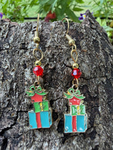 Load image into Gallery viewer, Grinch Earrings