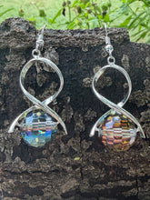 Load image into Gallery viewer, Twisted Earrings