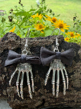 Load image into Gallery viewer, Skeleton Hand Earrings