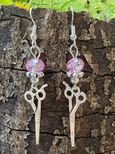 Load image into Gallery viewer, Scissor Earrings