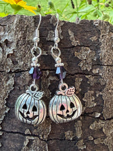 Load image into Gallery viewer, Pumpkin Earrings