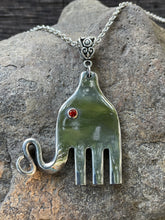 Load image into Gallery viewer, Fork Elephant Necklace