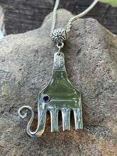 Load image into Gallery viewer, Fork Elephant Necklace