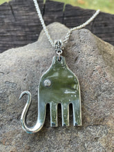 Load image into Gallery viewer, Fork Elephant Necklace
