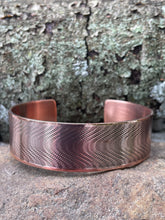 Load image into Gallery viewer, Copper Cuff Bracelet Mirage Wave