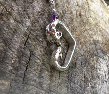 Load image into Gallery viewer, Floating Heart Necklace