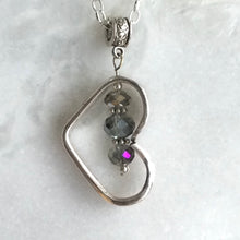 Load image into Gallery viewer, Floating Heart Necklace