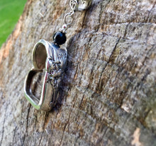 Load image into Gallery viewer, Floating Heart Necklace