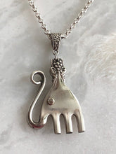 Load image into Gallery viewer, Fork Elephant Necklace