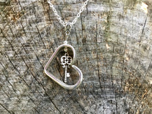 Load image into Gallery viewer, Floating Heart Necklace