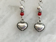 Load image into Gallery viewer, Puffed Heart Earrings