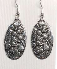 Load image into Gallery viewer, Narcissus Silverware Earrings
