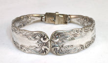 Load image into Gallery viewer, Silverware Bracelet