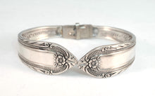 Load image into Gallery viewer, Silverware Bracelet