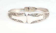 Load image into Gallery viewer, Silverware Bracelet