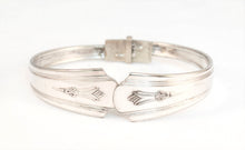 Load image into Gallery viewer, Silverware Bracelet
