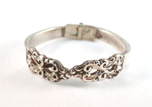 Load image into Gallery viewer, Silverware Bracelet