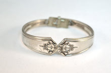 Load image into Gallery viewer, Silverware Bracelet
