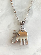 Load image into Gallery viewer, Fork Elephant Necklace