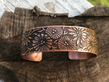 Load image into Gallery viewer, Floral Burst Copper Cuff Bracelet
