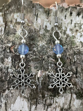 Load image into Gallery viewer, Snowflake Earrings