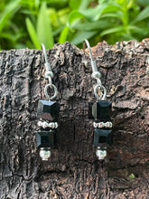 Load image into Gallery viewer, Cube Earrings