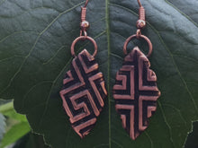 Load image into Gallery viewer, Copper Earrings Leaf