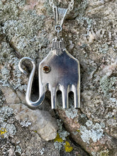 Load image into Gallery viewer, Fork Elephant Necklace