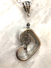 Load image into Gallery viewer, Floating Heart Necklace