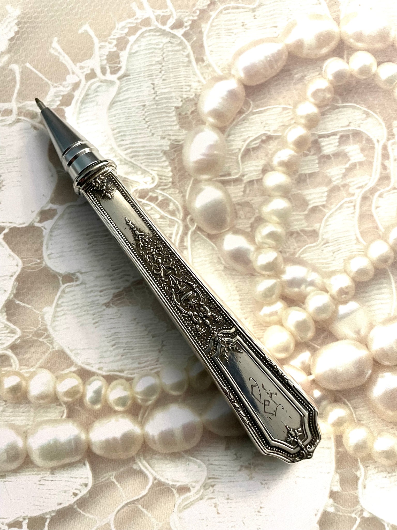Vintage Pen, Silver