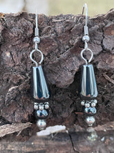 Load image into Gallery viewer, Hematite teardrop earrings