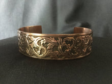 Load image into Gallery viewer, Copper Cuff Bracelet with swirls