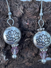 Load image into Gallery viewer, Lotus Earrings