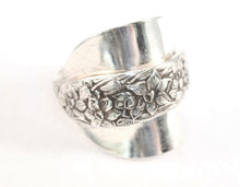 Load image into Gallery viewer, Silverware Rings