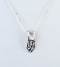 Load image into Gallery viewer, Silverware Necklace